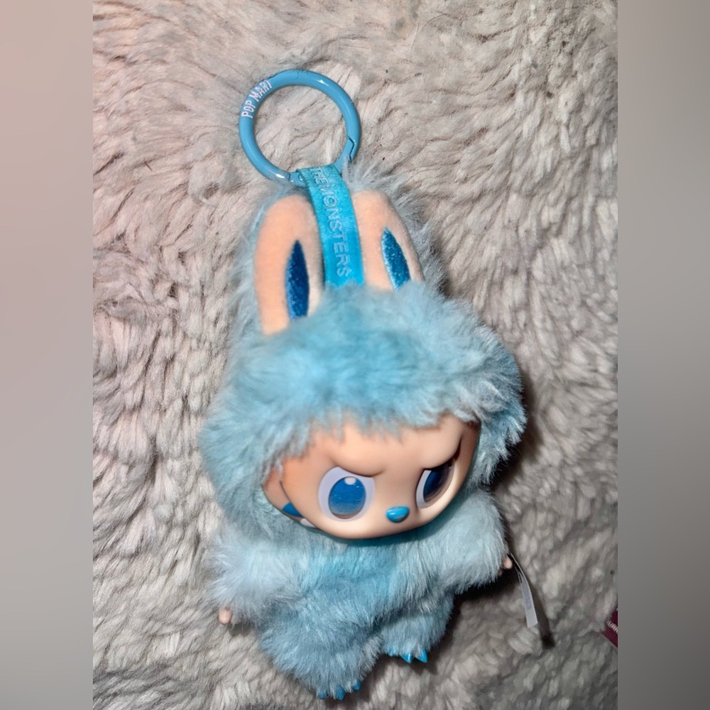 Labubu The Monsters Big Into Energy Hope - Picture 10 of 14